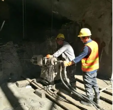 米林水下抗分散灌浆料特点 水下不分散注浆料介绍